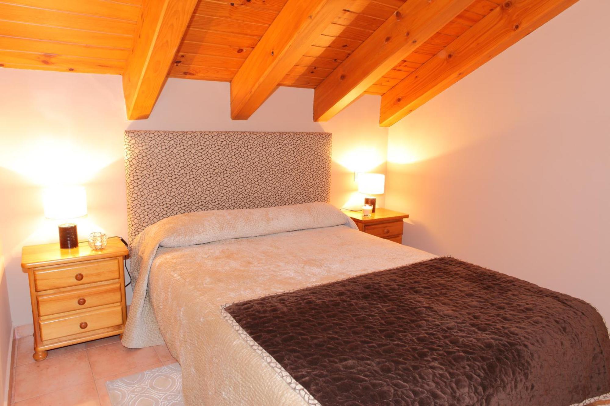 Apartamentos Alba Casa Alquesera Sahun エクステリア 写真